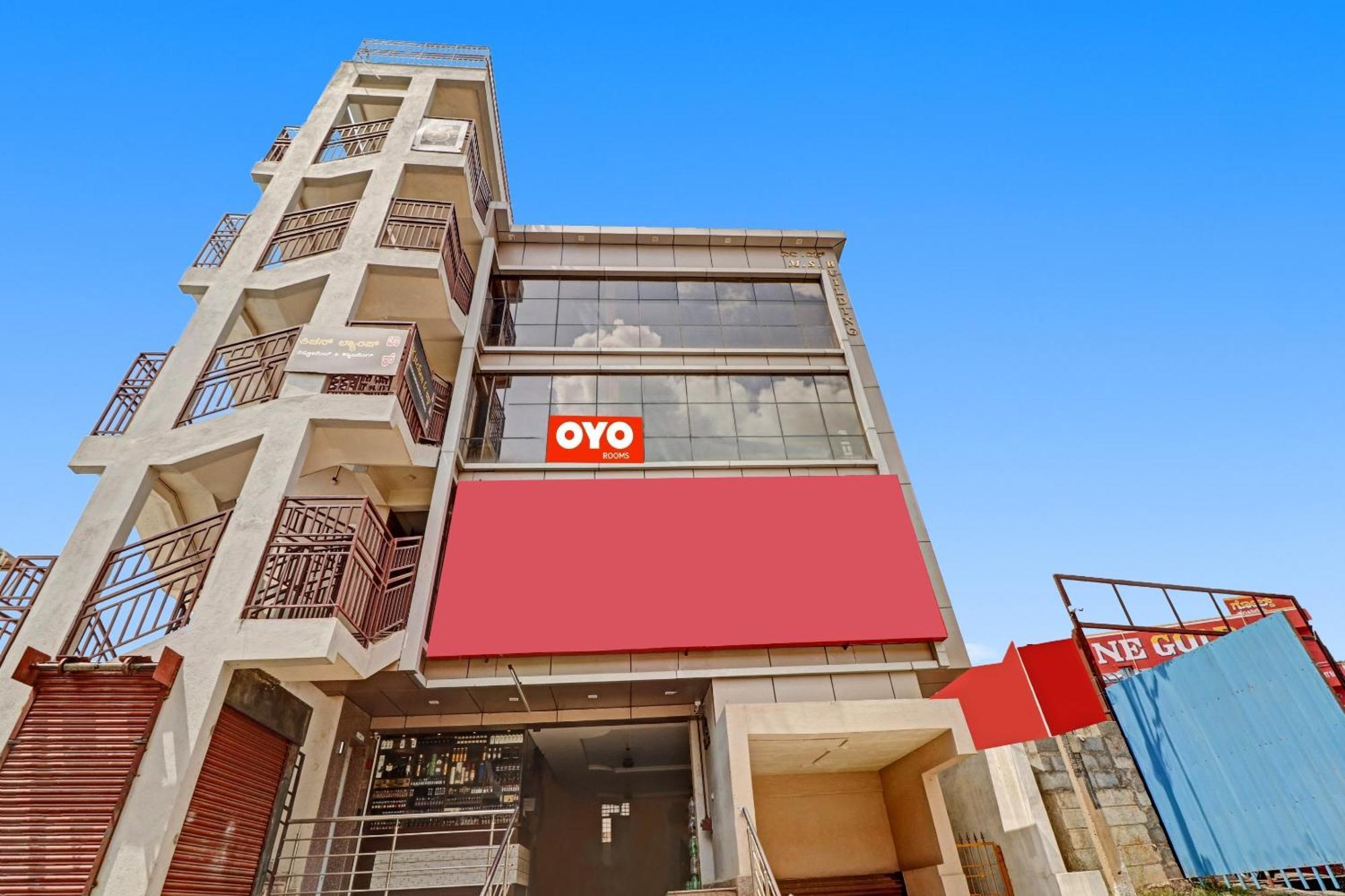 Hotel O Gn Nelli Suites Bangalore Bagian luar foto