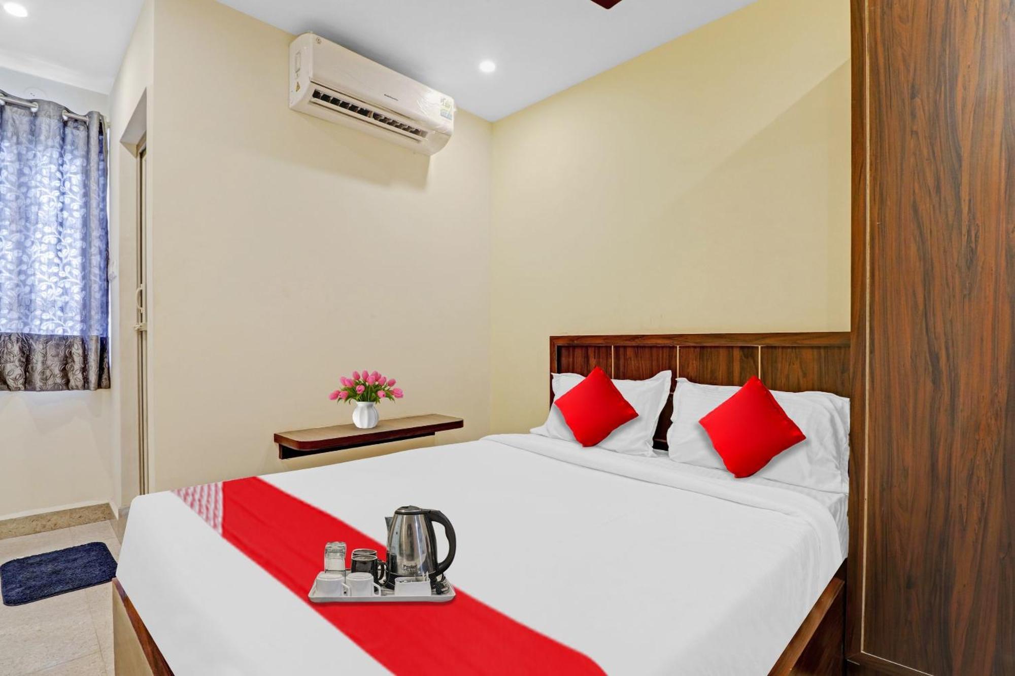 Hotel O Gn Nelli Suites Bangalore Bagian luar foto