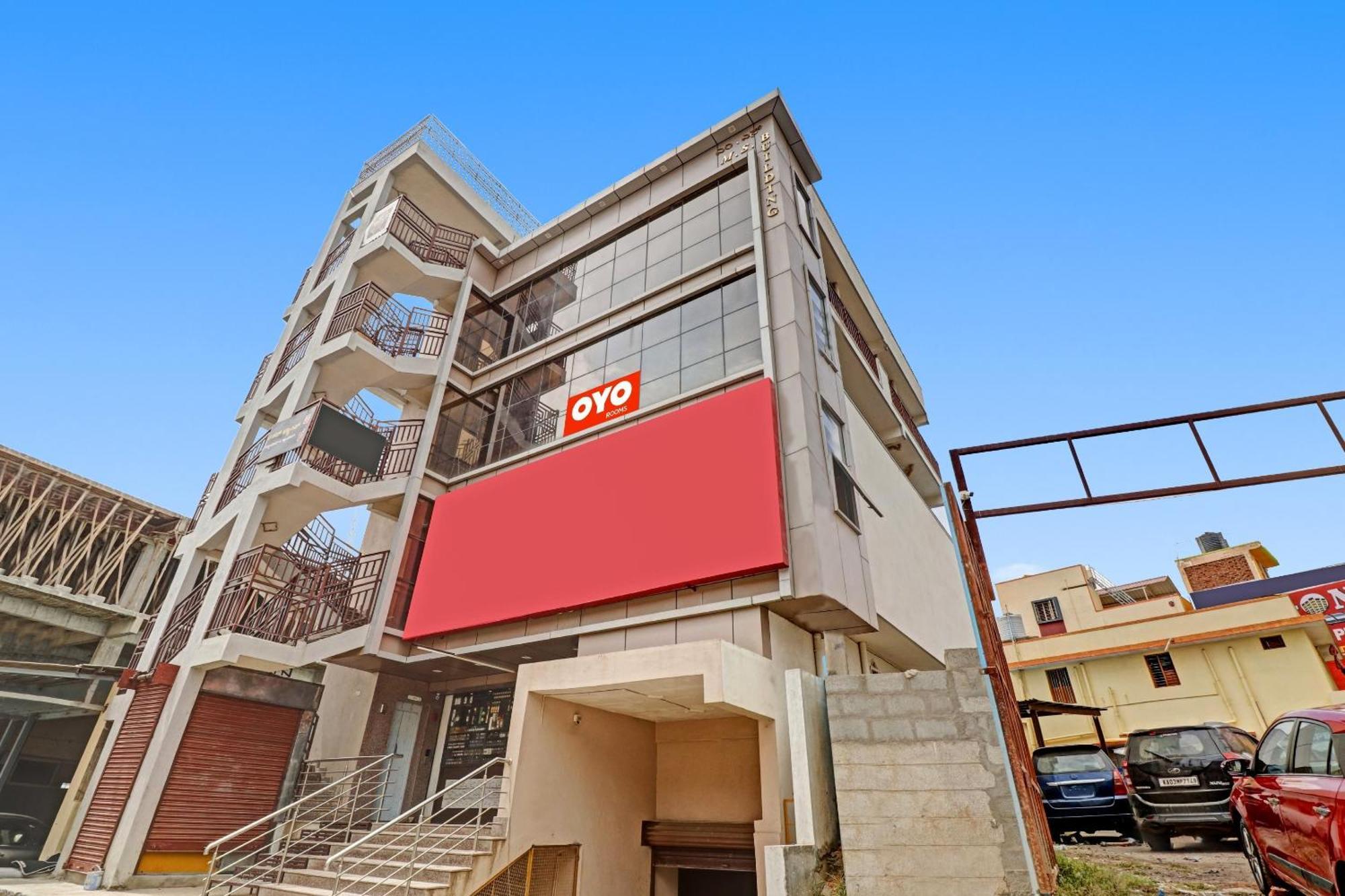 Hotel O Gn Nelli Suites Bangalore Bagian luar foto